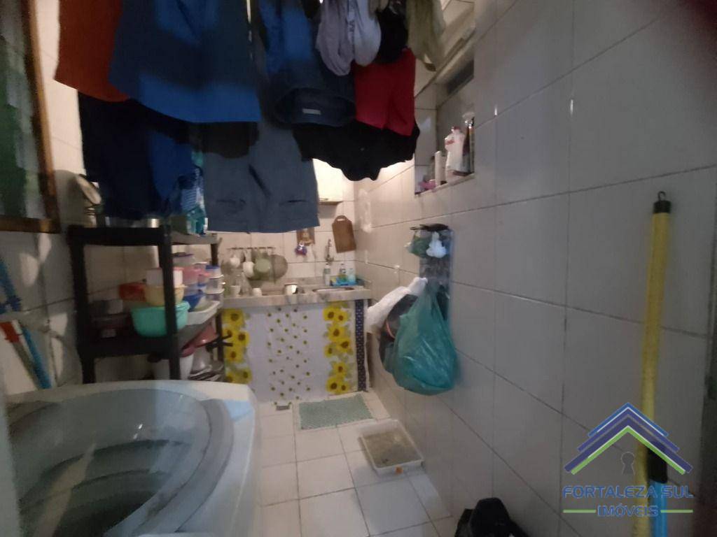 Apartamento à venda com 3 quartos, 95m² - Foto 10