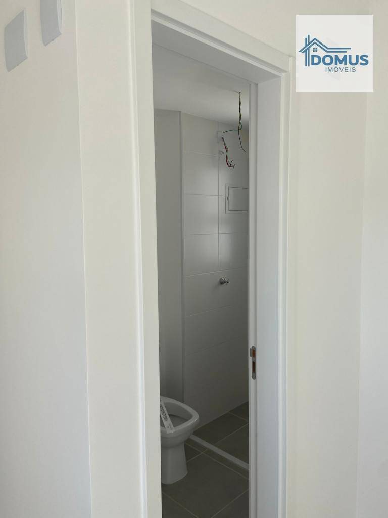 Apartamento à venda com 3 quartos, 70m² - Foto 19