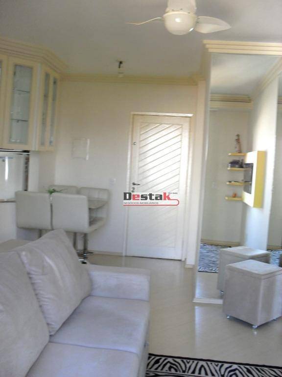 Apartamento à venda com 1 quarto, 40m² - Foto 13