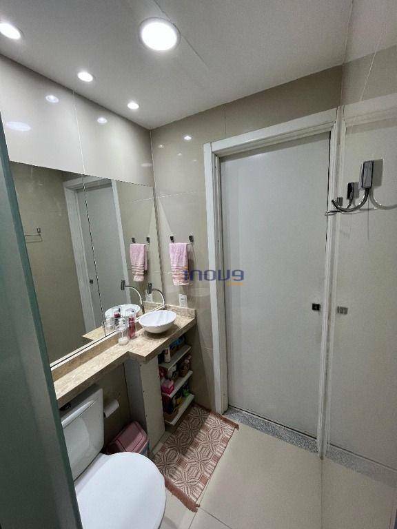 Apartamento para alugar com 2 quartos, 44m² - Foto 10