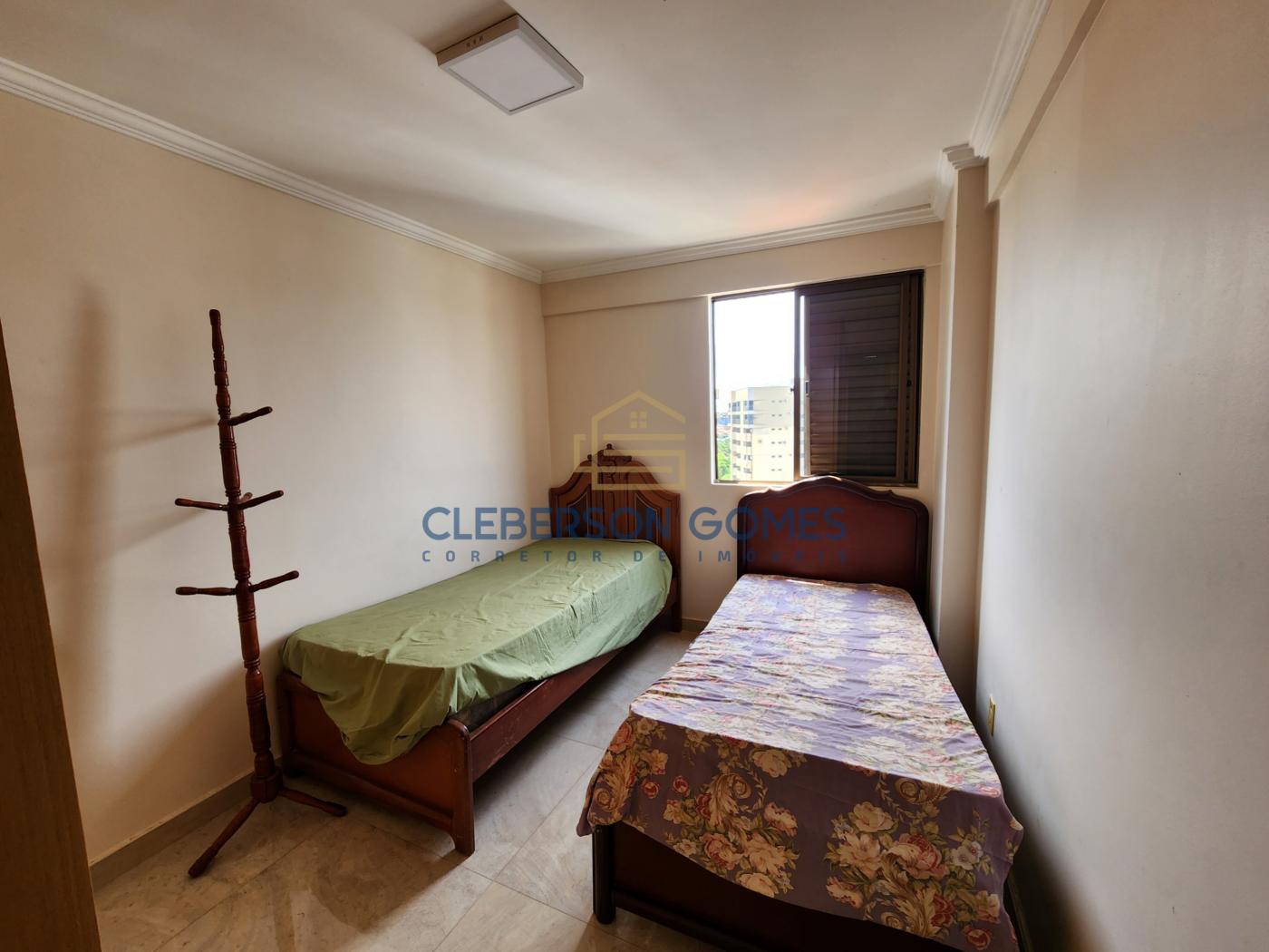 Apartamento à venda com 4 quartos, 240m² - Foto 16