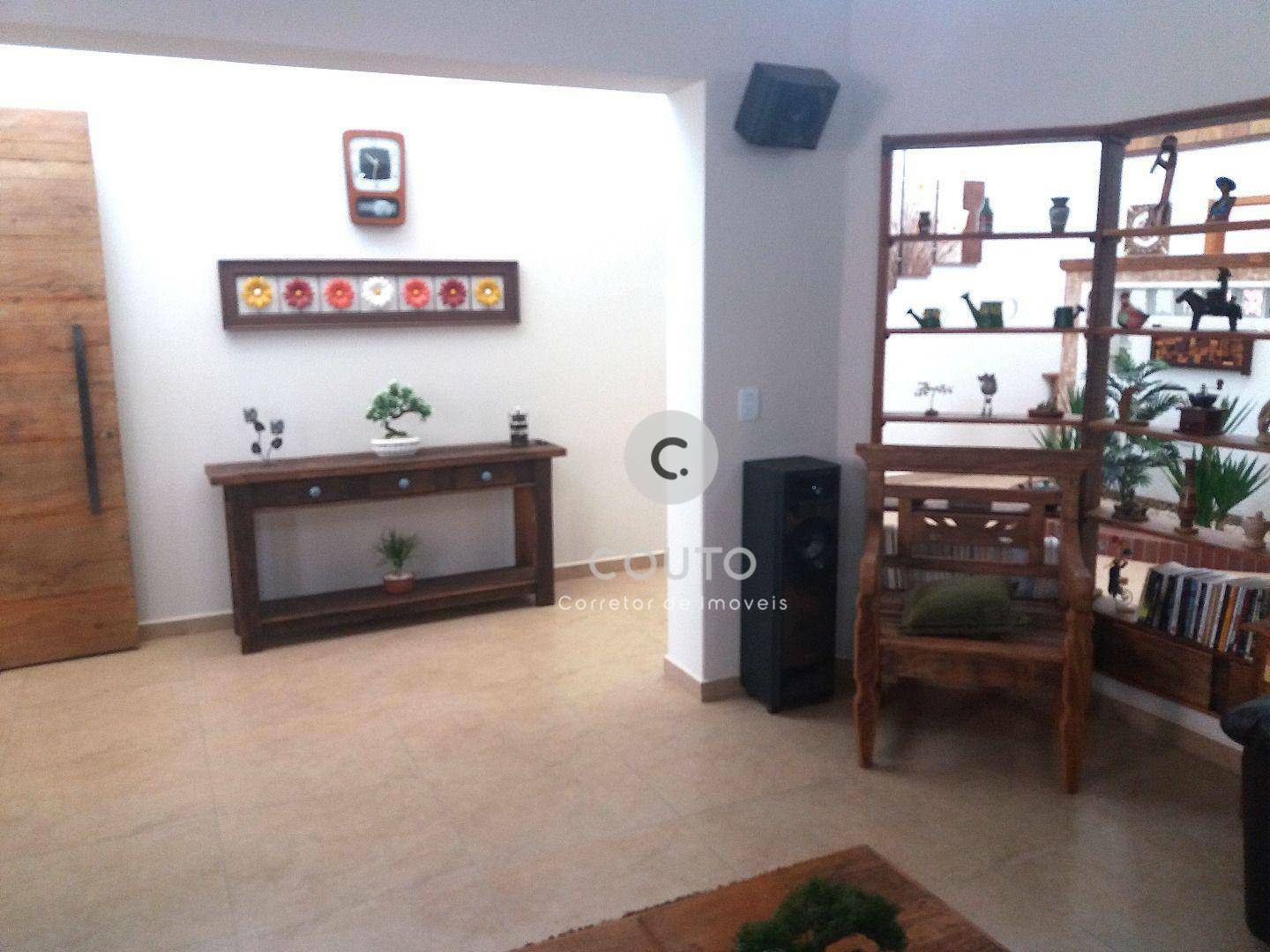 Casa de Condomínio à venda com 3 quartos, 320m² - Foto 25