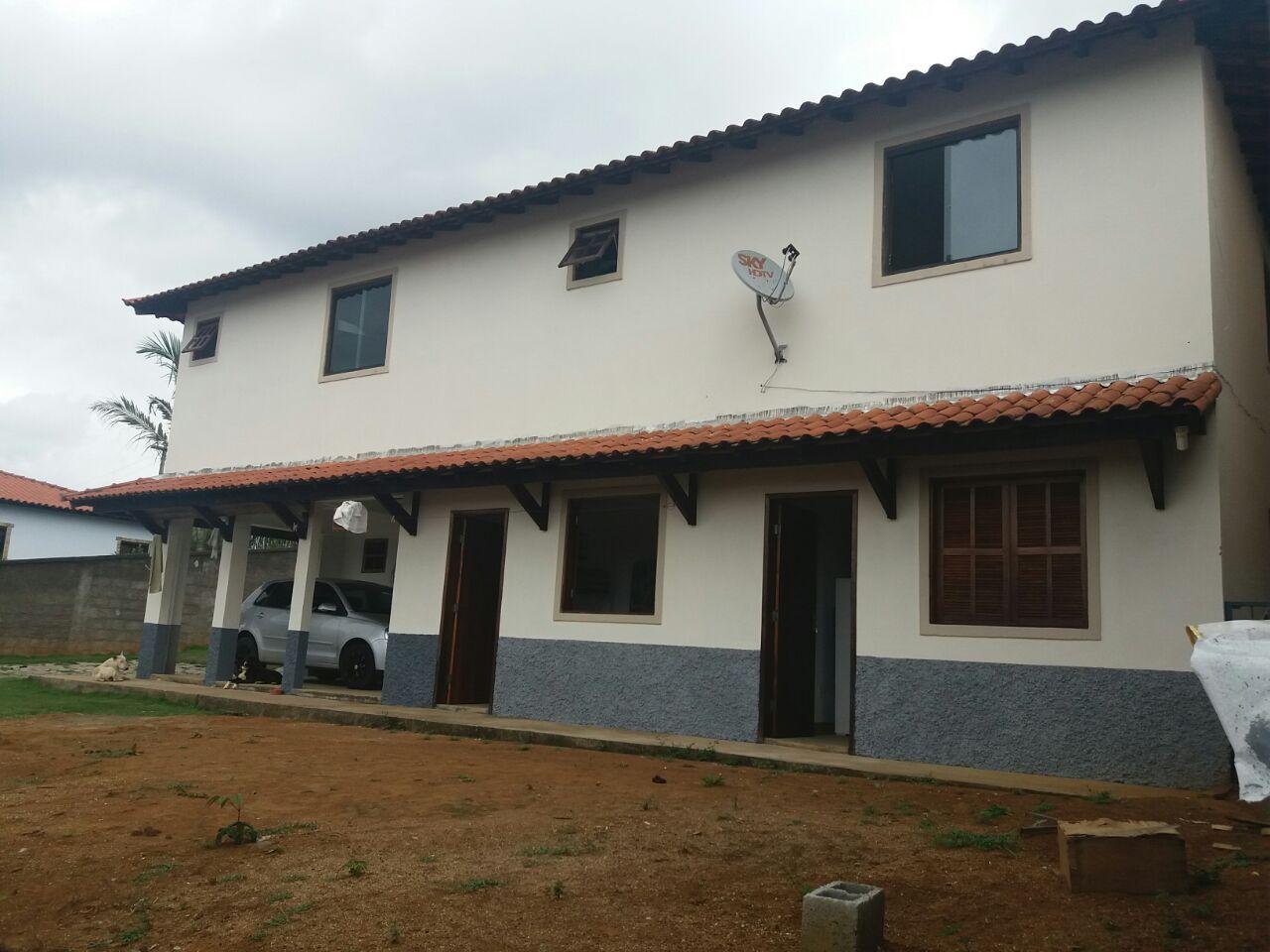 Casa à venda com 4 quartos, 235m² - Foto 2