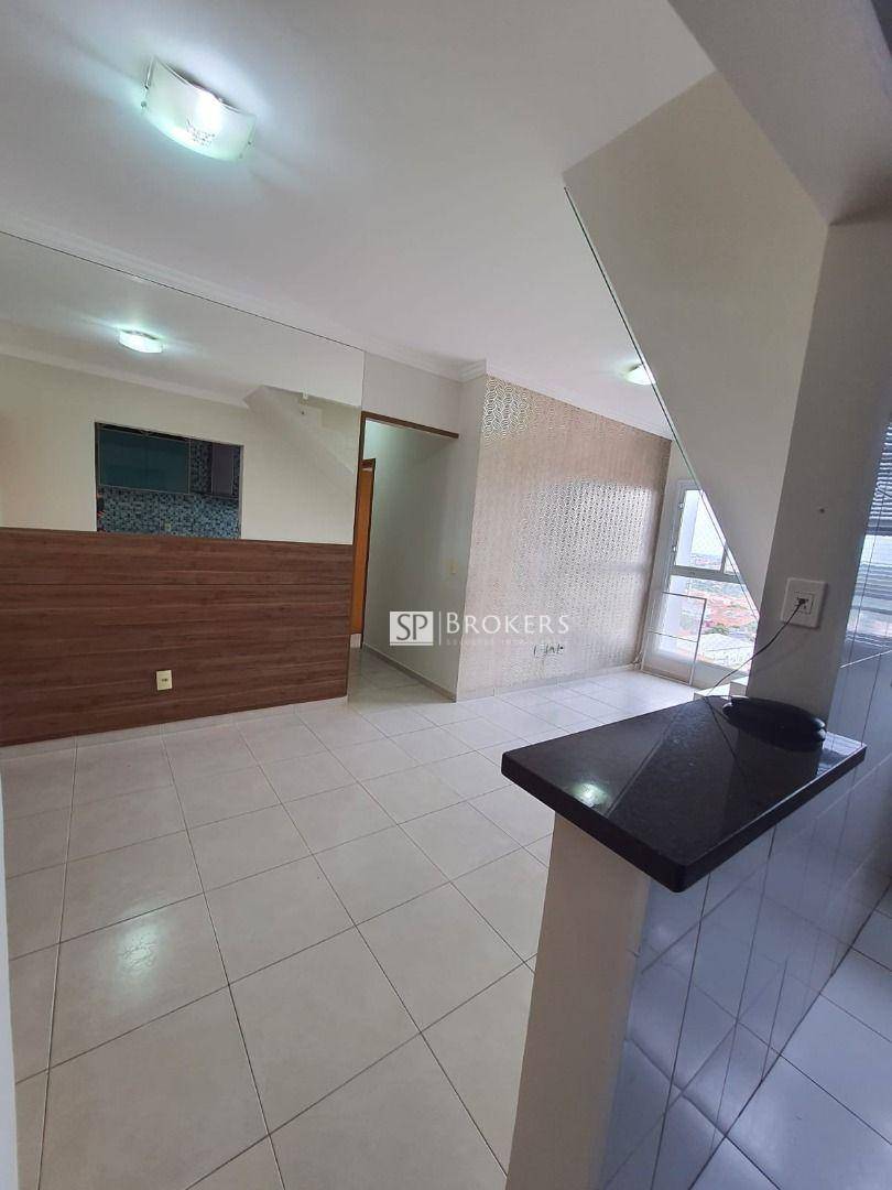 Apartamento à venda com 3 quartos, 117m² - Foto 3