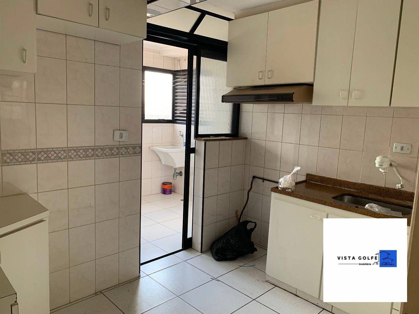 Apartamento para alugar com 3 quartos, 73m² - Foto 17