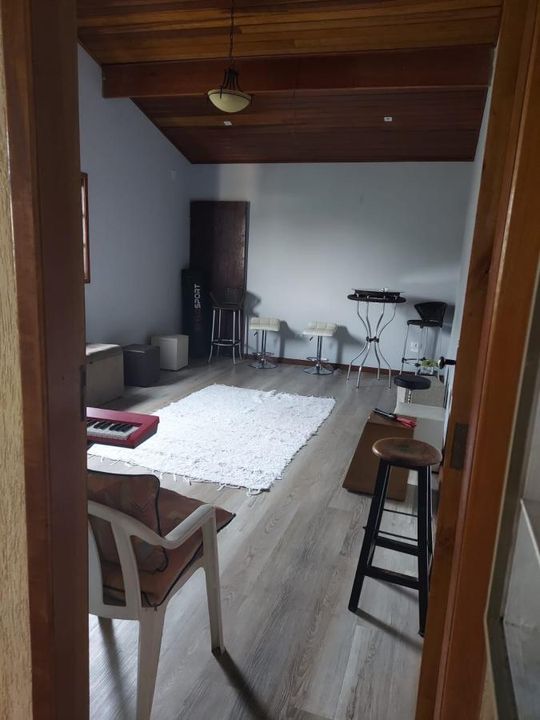 Casa à venda com 3 quartos, 200m² - Foto 29