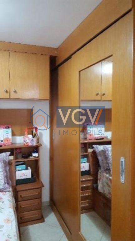 Apartamento à venda com 2 quartos, 58m² - Foto 3