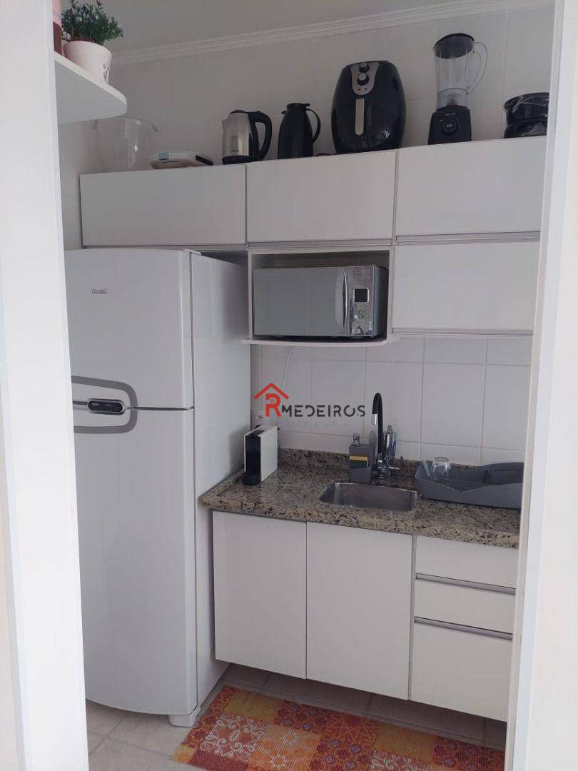 Apartamento à venda com 2 quartos, 64m² - Foto 9