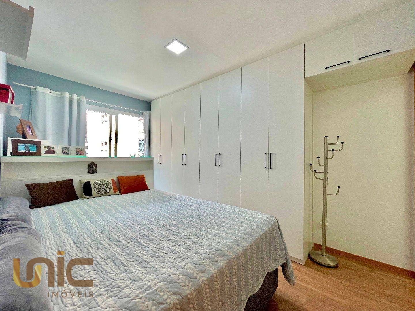 Apartamento à venda com 2 quartos, 67m² - Foto 8