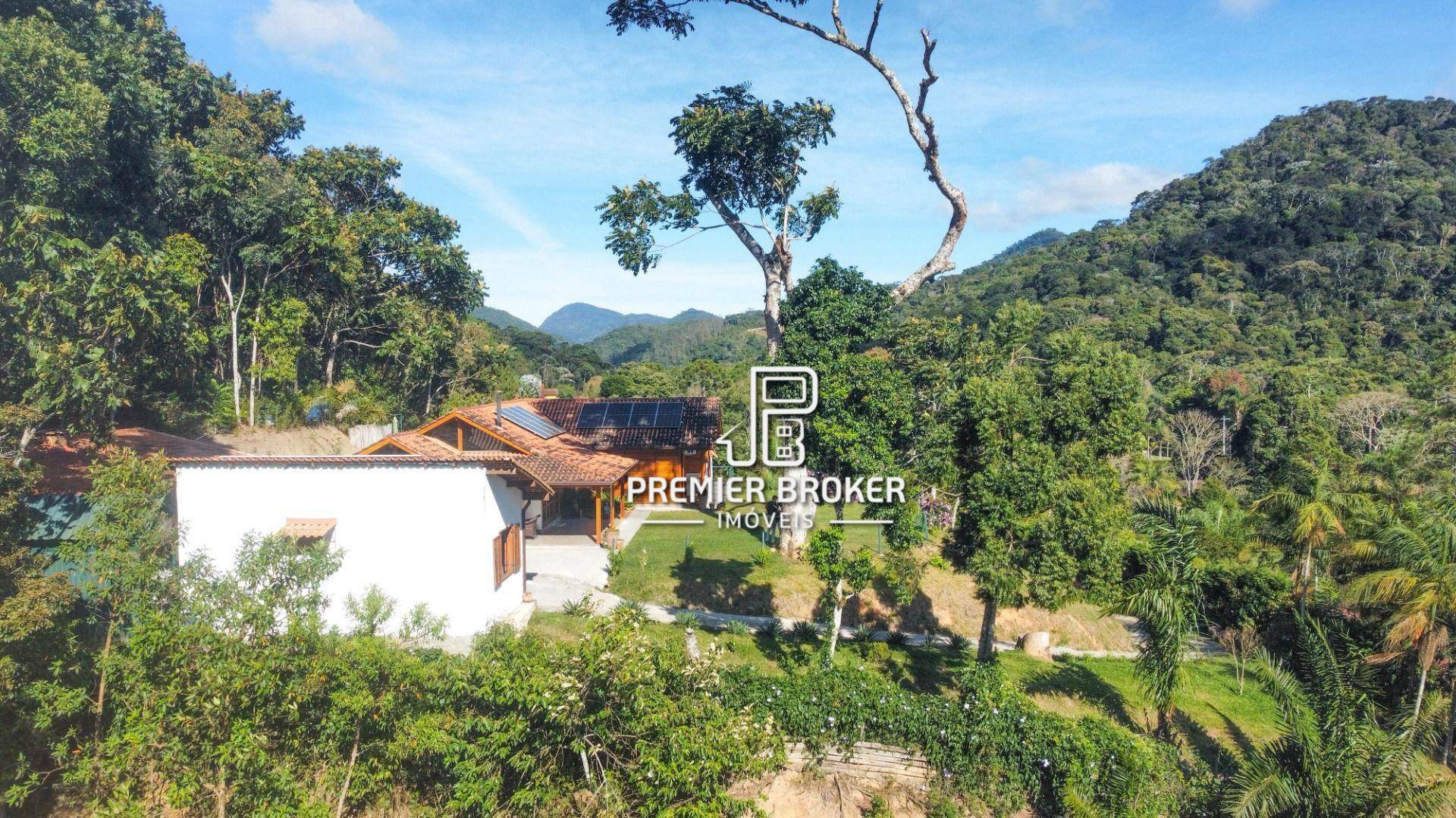 Casa de Condomínio à venda com 5 quartos, 210m² - Foto 5