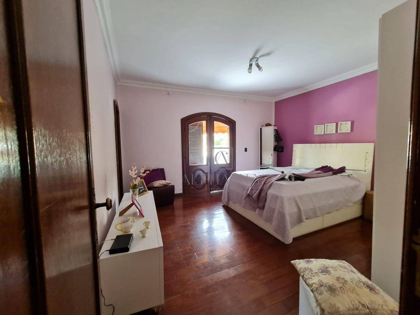 Casa de Condomínio à venda com 4 quartos, 700m² - Foto 17