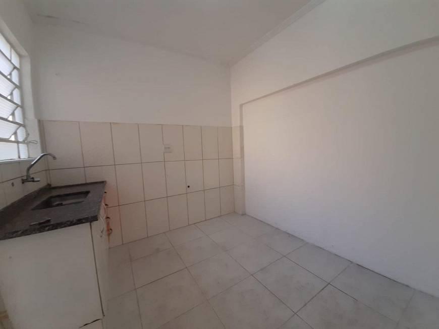 Casa para alugar com 3 quartos, 258m² - Foto 16