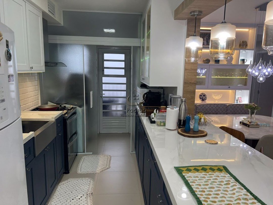 Apartamento à venda com 3 quartos, 97m² - Foto 15