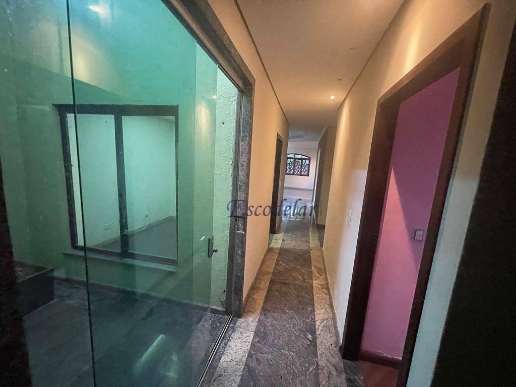 Sobrado à venda com 8 quartos, 320m² - Foto 12