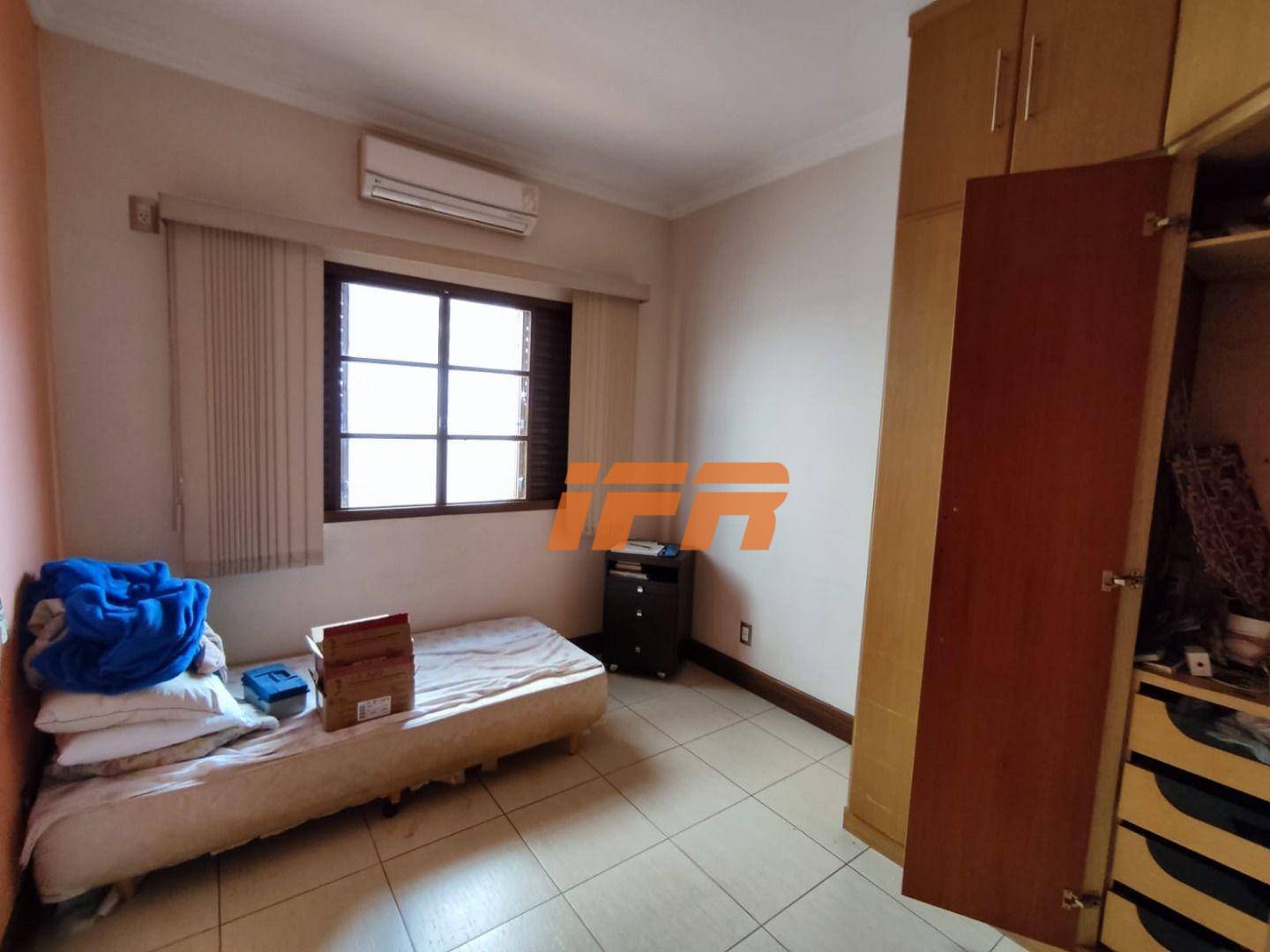 Casa de Condomínio à venda com 3 quartos, 189m² - Foto 30