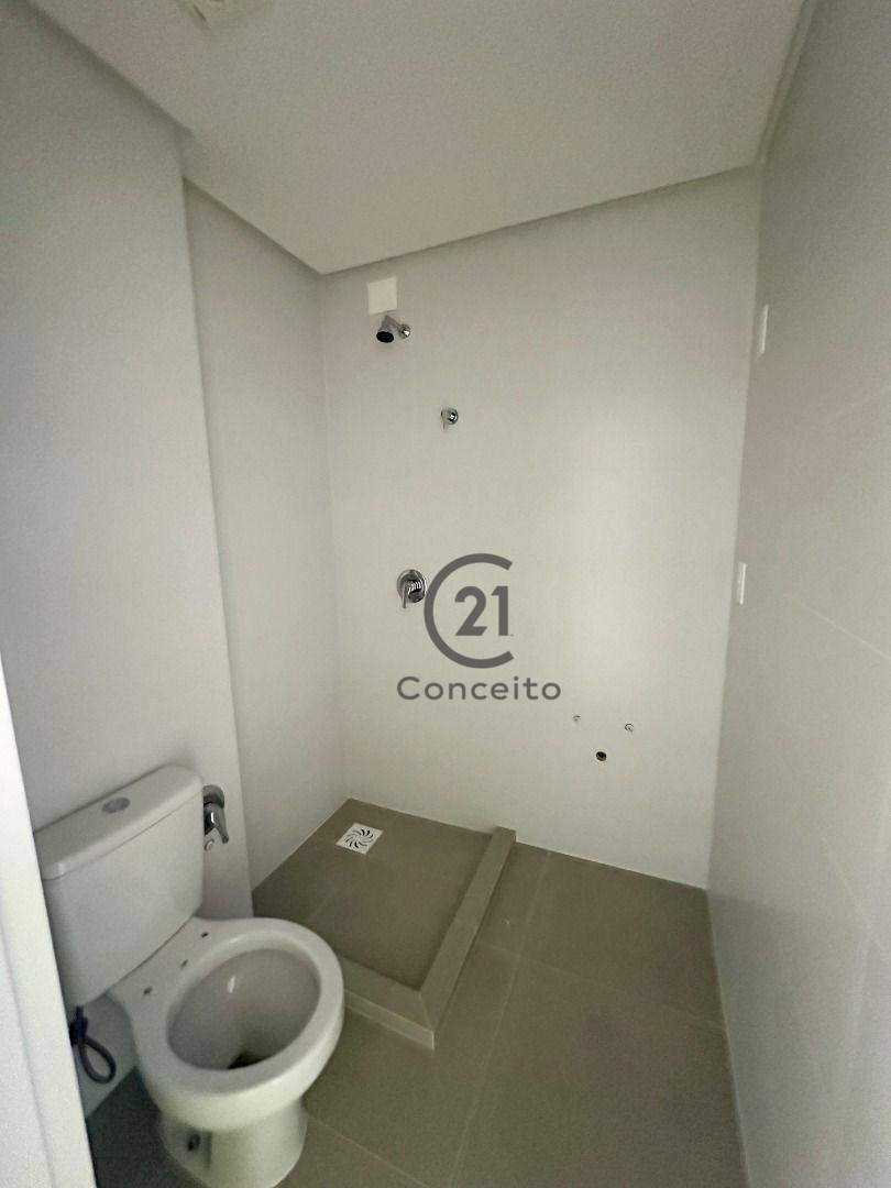 Apartamento à venda e aluguel com 2 quartos, 71m² - Foto 19