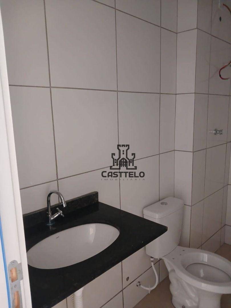 Apartamento à venda com 2 quartos, 64m² - Foto 5