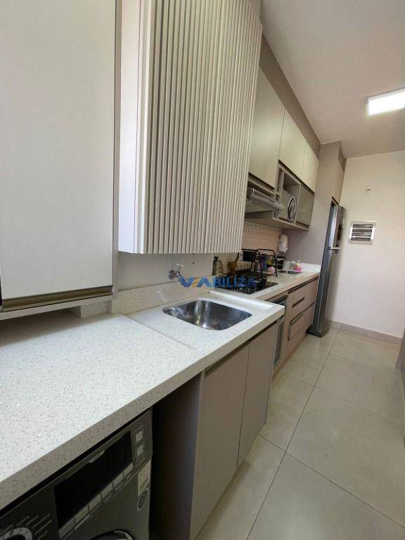 Apartamento à venda com 2 quartos, 91m² - Foto 5