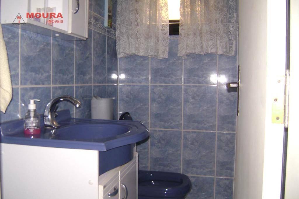 Sobrado à venda com 3 quartos, 235m² - Foto 29