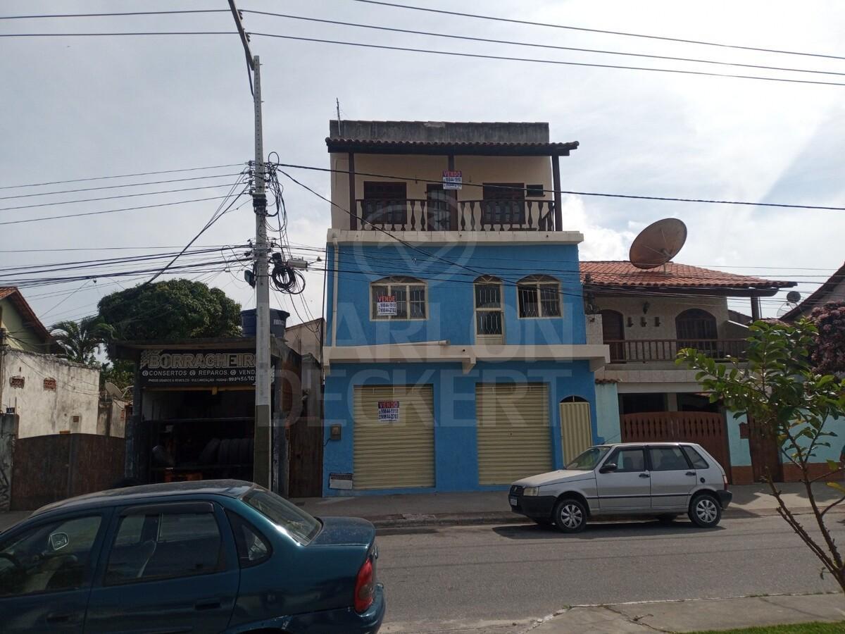 Prédio Inteiro à venda com 6 quartos, 300m² - Foto 1