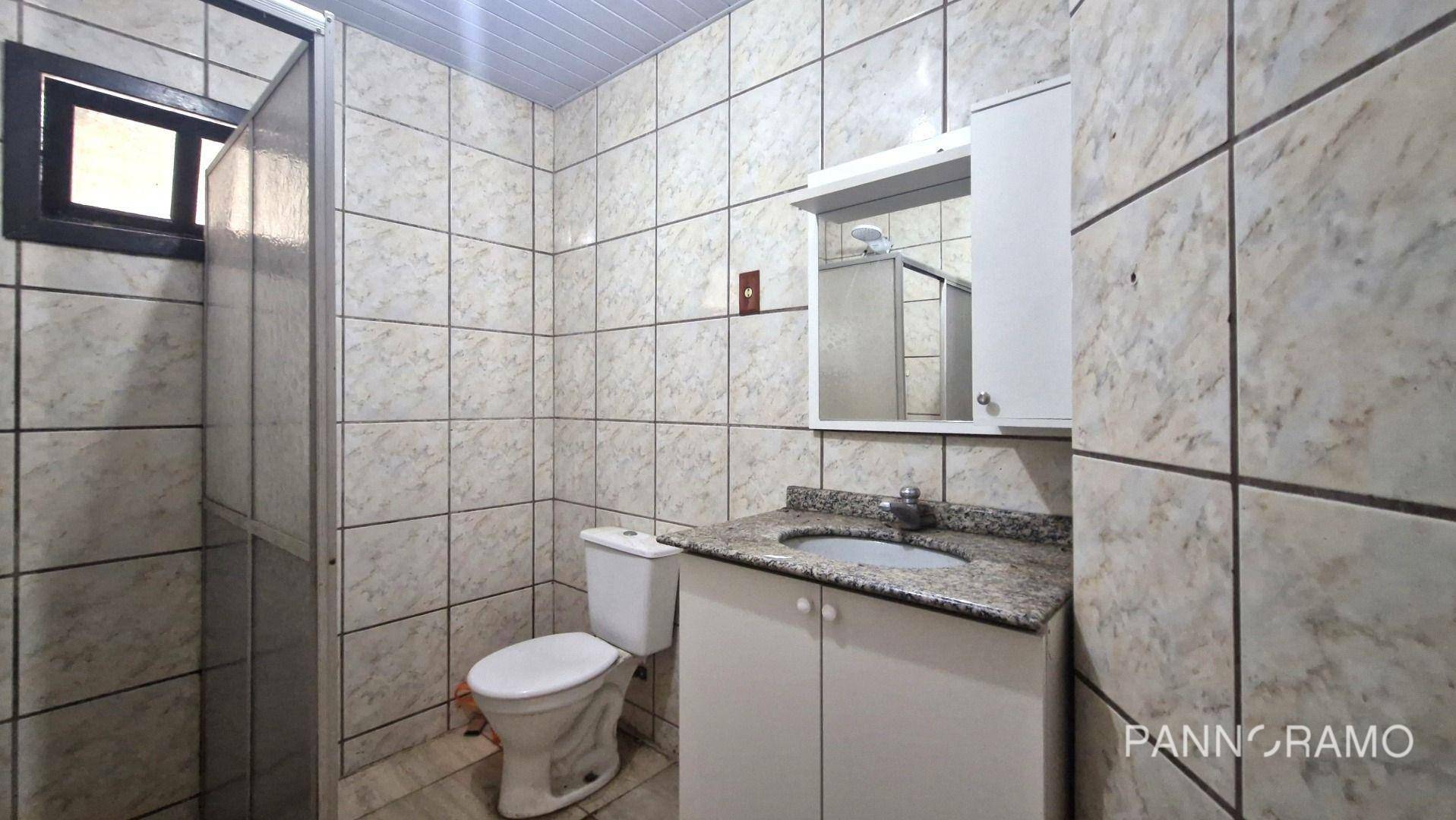 Casa para alugar com 2 quartos, 70m² - Foto 2