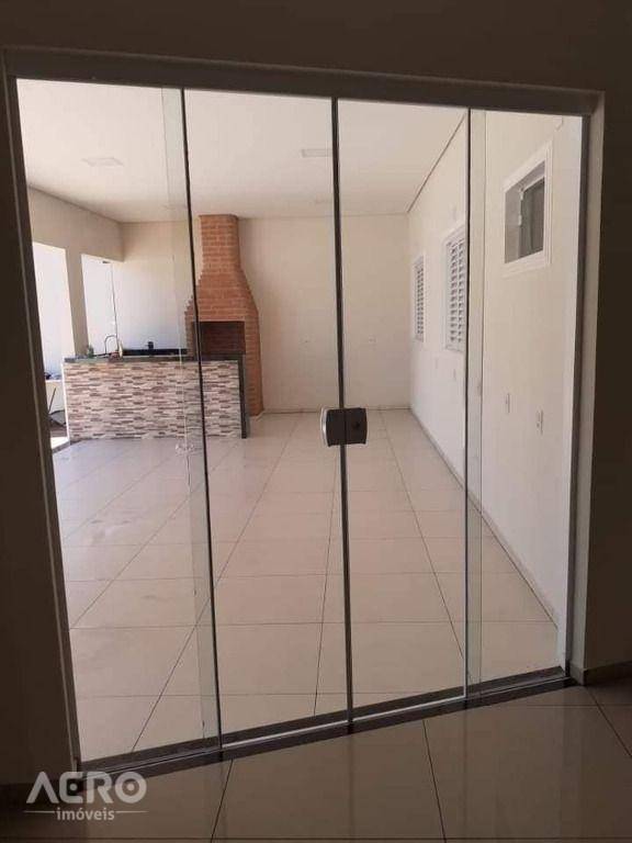 Casa de Condomínio à venda com 2 quartos, 79m² - Foto 17