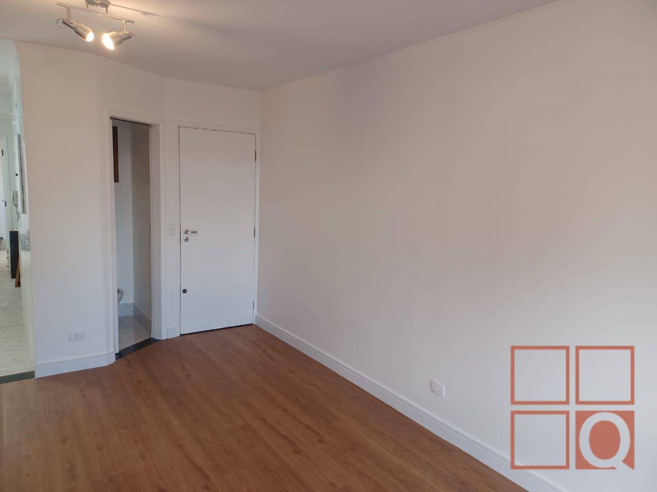 Apartamento para alugar com 4 quartos, 96m² - Foto 3