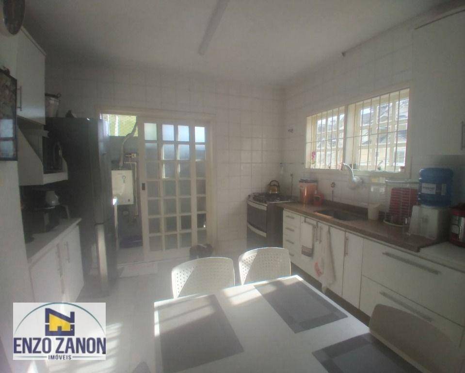 Sobrado à venda com 3 quartos, 250m² - Foto 7