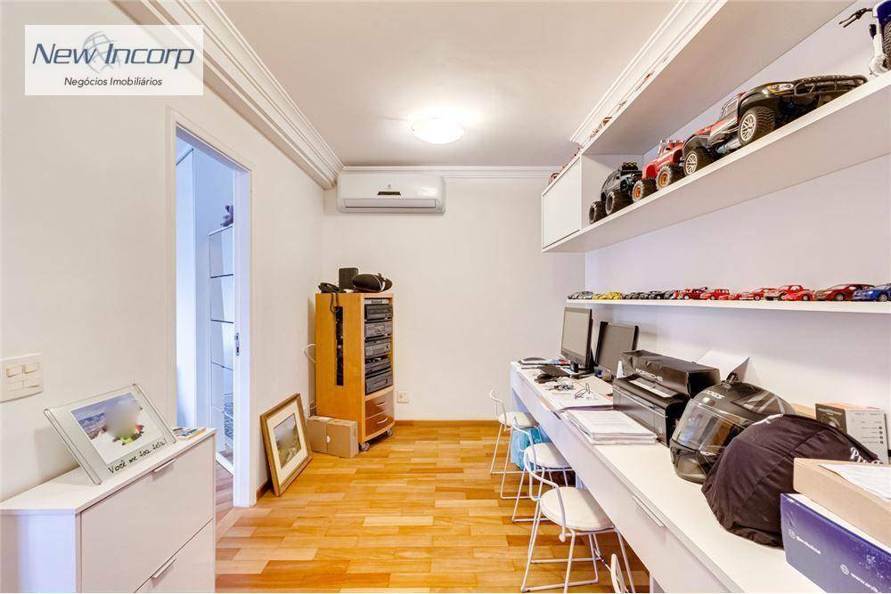 Apartamento à venda com 4 quartos, 246m² - Foto 13