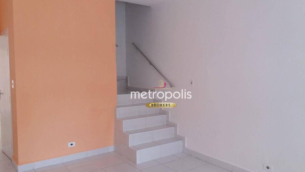 Sobrado à venda com 2 quartos, 166m² - Foto 4