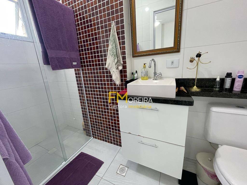 Apartamento à venda com 2 quartos, 66m² - Foto 13