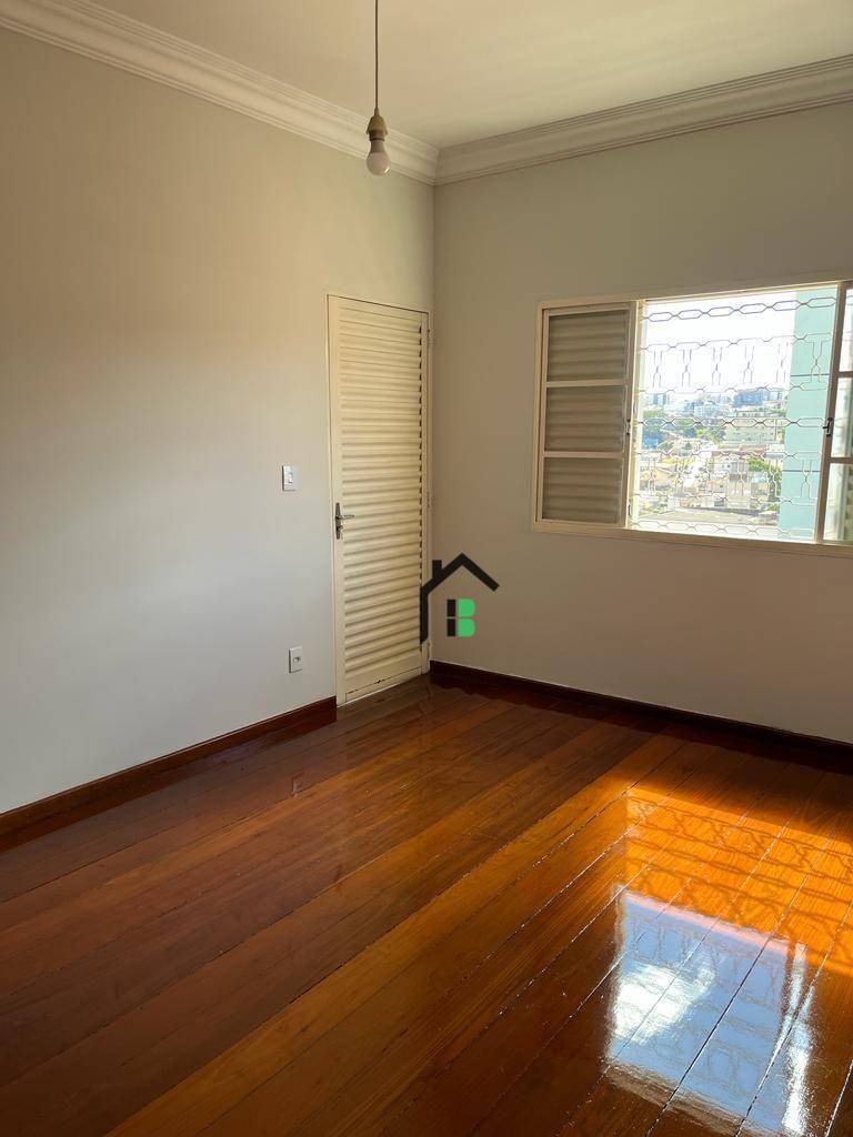 Casa, 5 quartos, 391 m² - Foto 5