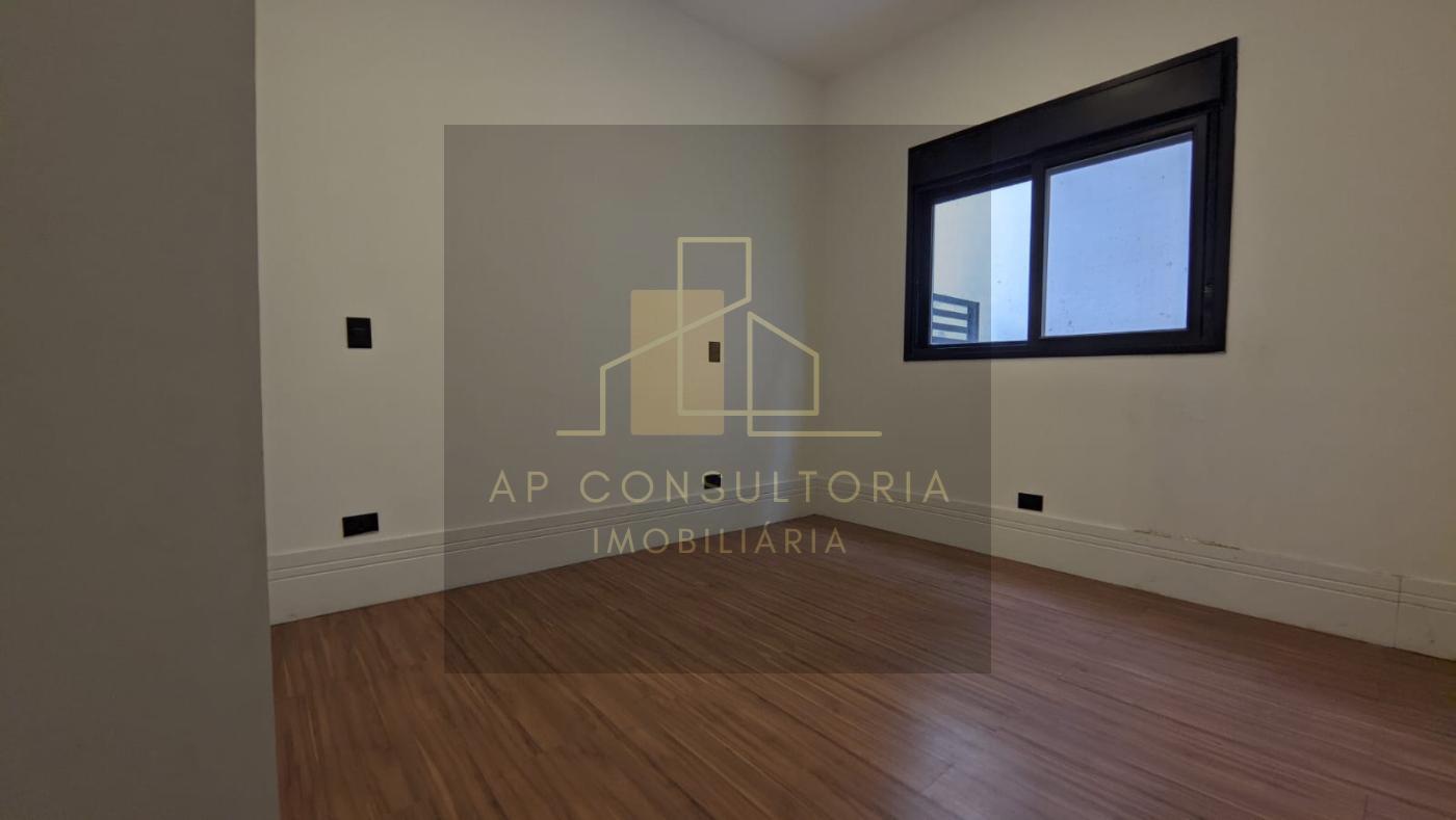 Casa à venda com 4 quartos, 200m² - Foto 12