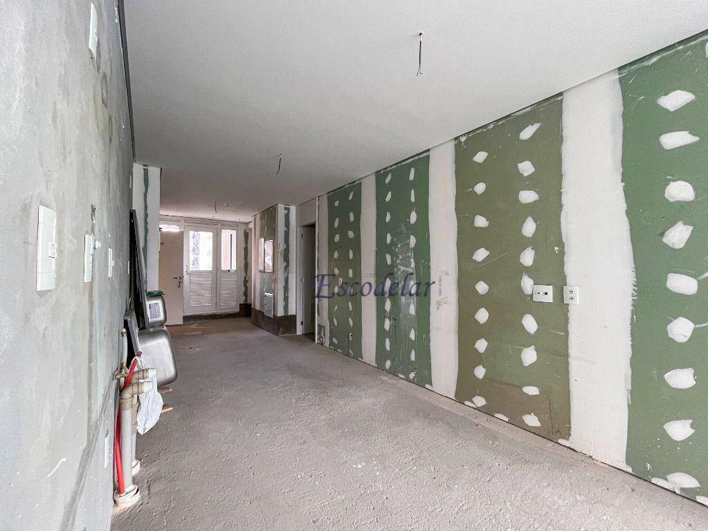 Apartamento à venda com 4 quartos, 227m² - Foto 9