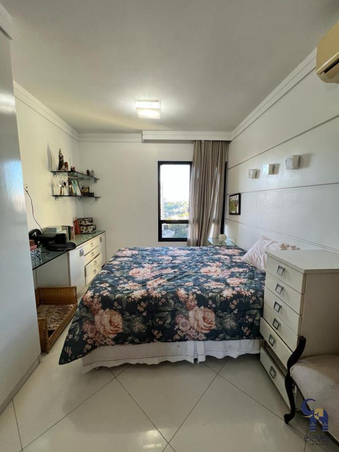 Apartamento à venda com 3 quartos, 126m² - Foto 19