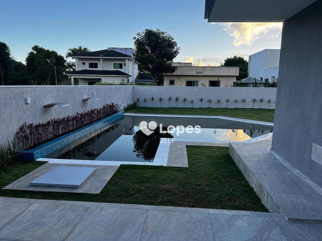 Casa de Condomínio à venda com 3 quartos, 192m² - Foto 2