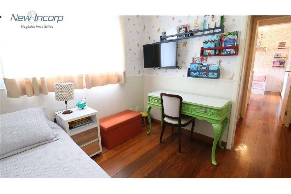 Apartamento à venda com 4 quartos, 168m² - Foto 17