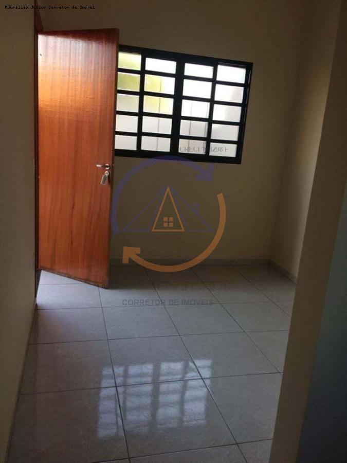 Casa à venda com 2 quartos, 222m² - Foto 11