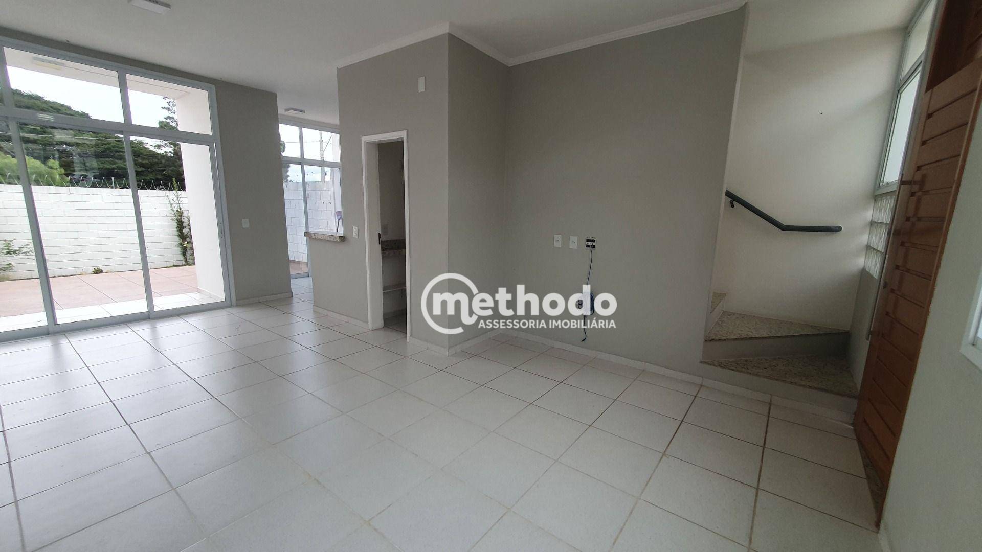 Casa de Condomínio para alugar com 3 quartos, 95m² - Foto 2