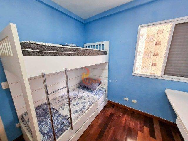 Apartamento à venda com 3 quartos, 156m² - Foto 9