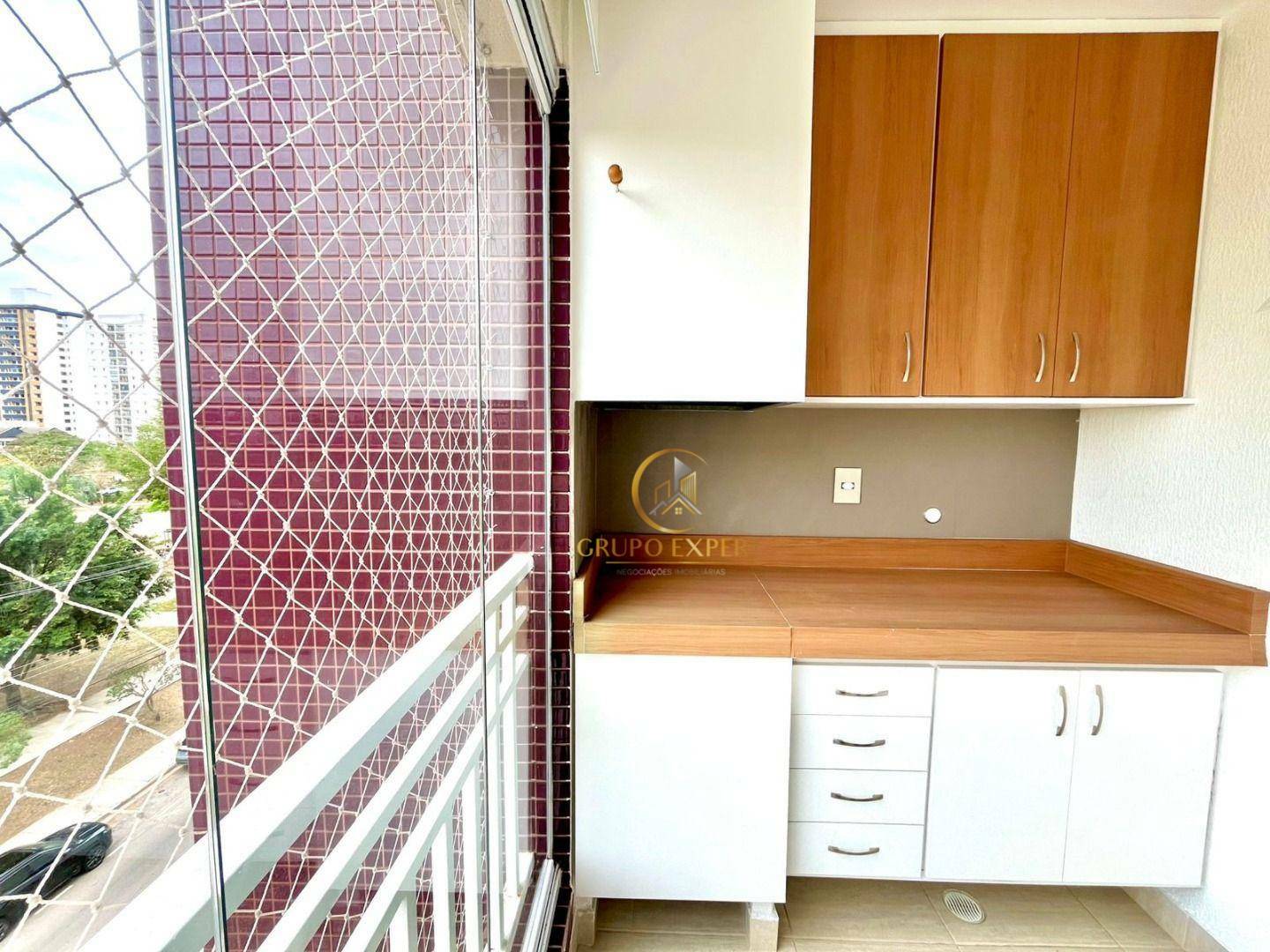 Apartamento para alugar com 2 quartos, 77m² - Foto 3