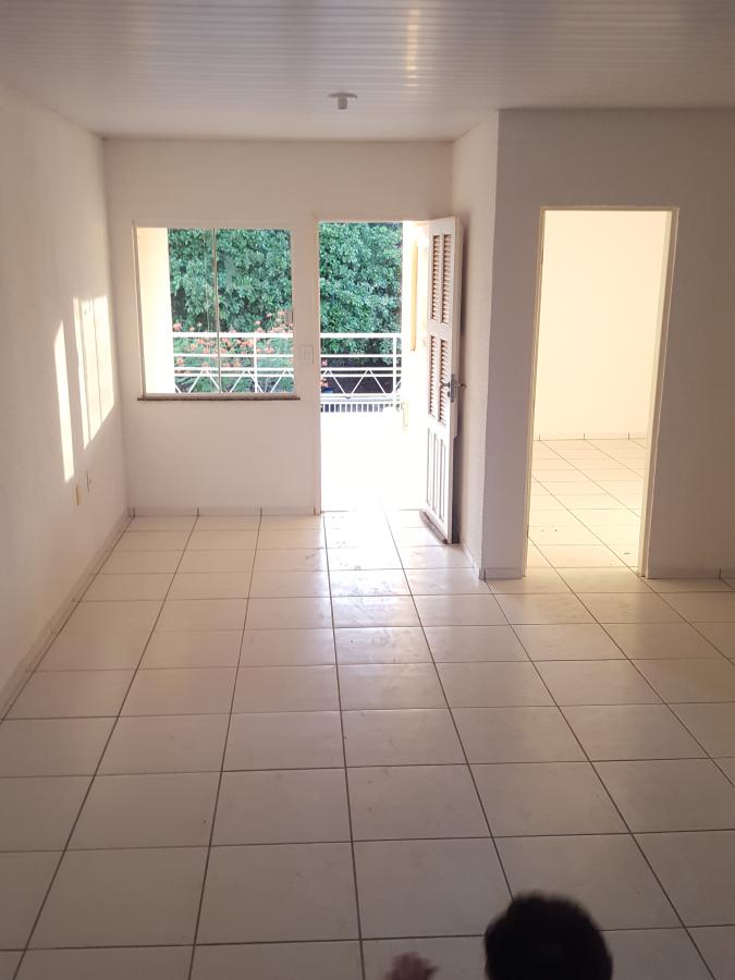 Apartamento para alugar com 2 quartos, 75m² - Foto 12