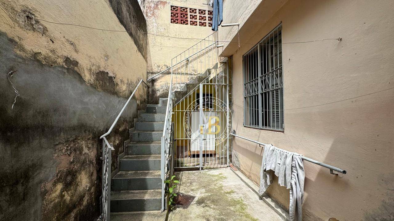 Casa à venda e aluguel com 3 quartos, 101m² - Foto 14