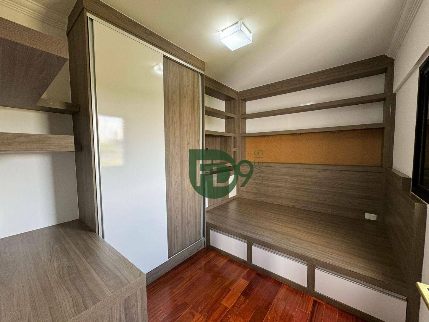 Apartamento à venda com 3 quartos, 130m² - Foto 18