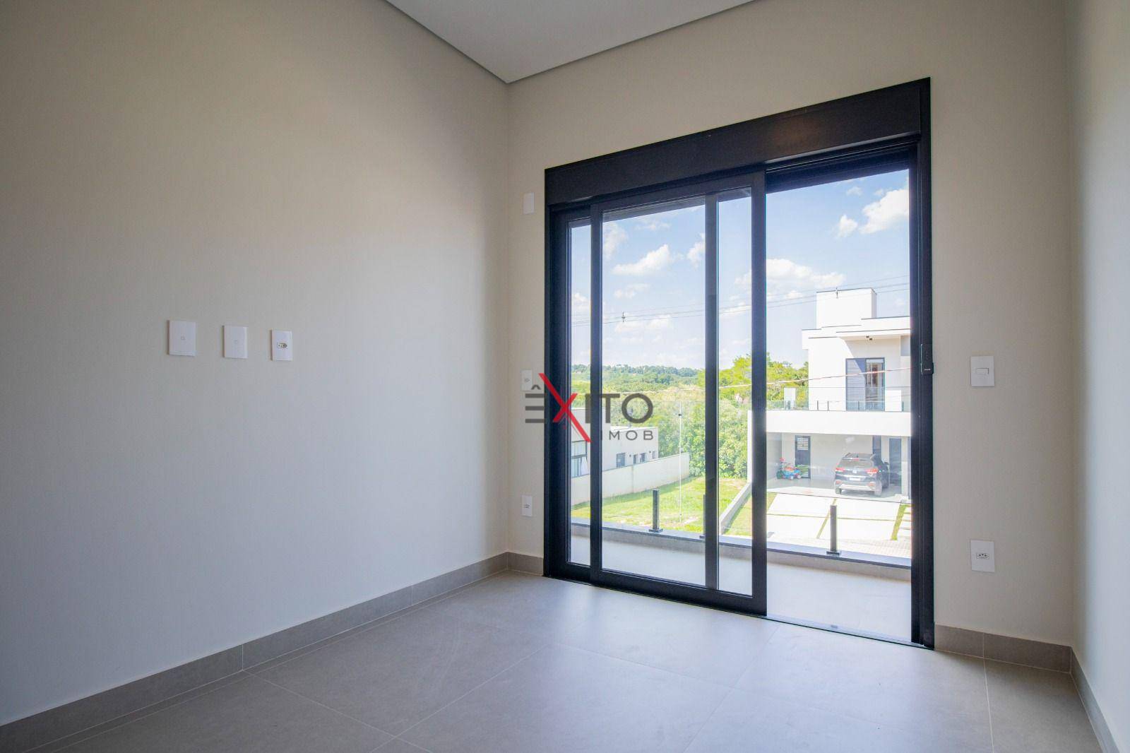 Casa de Condomínio à venda com 3 quartos, 202m² - Foto 11