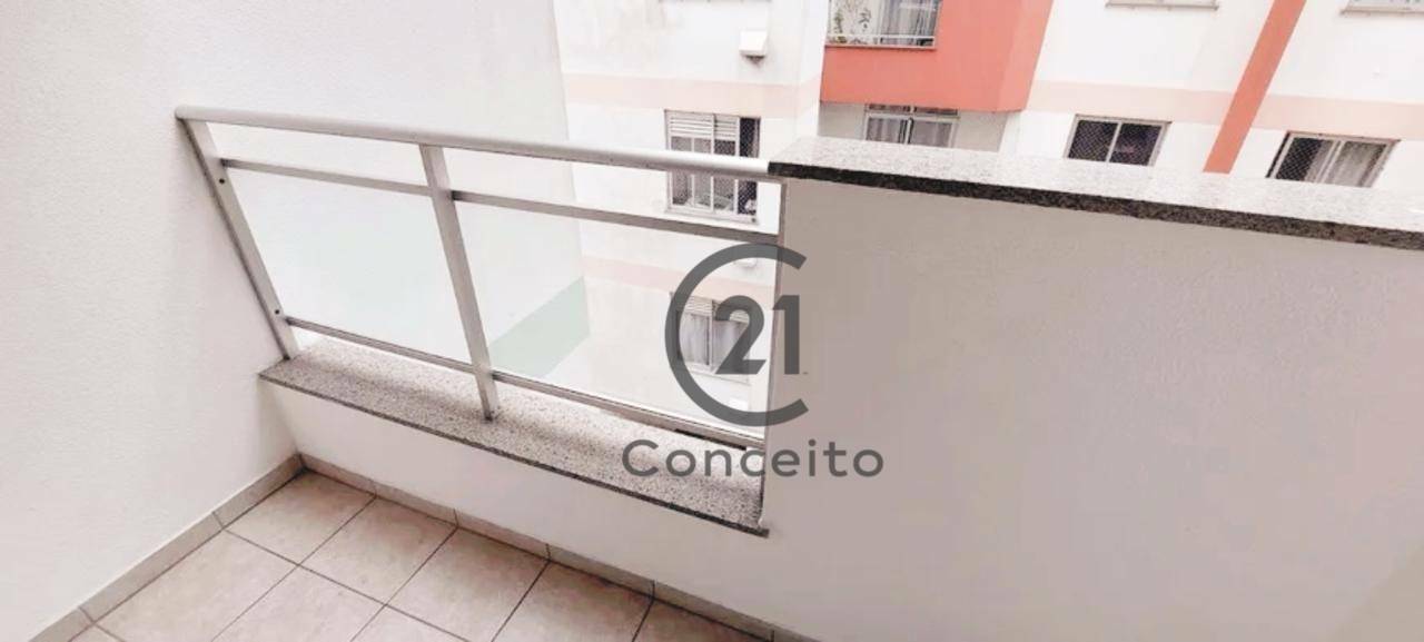 Apartamento à venda com 2 quartos, 63m² - Foto 5