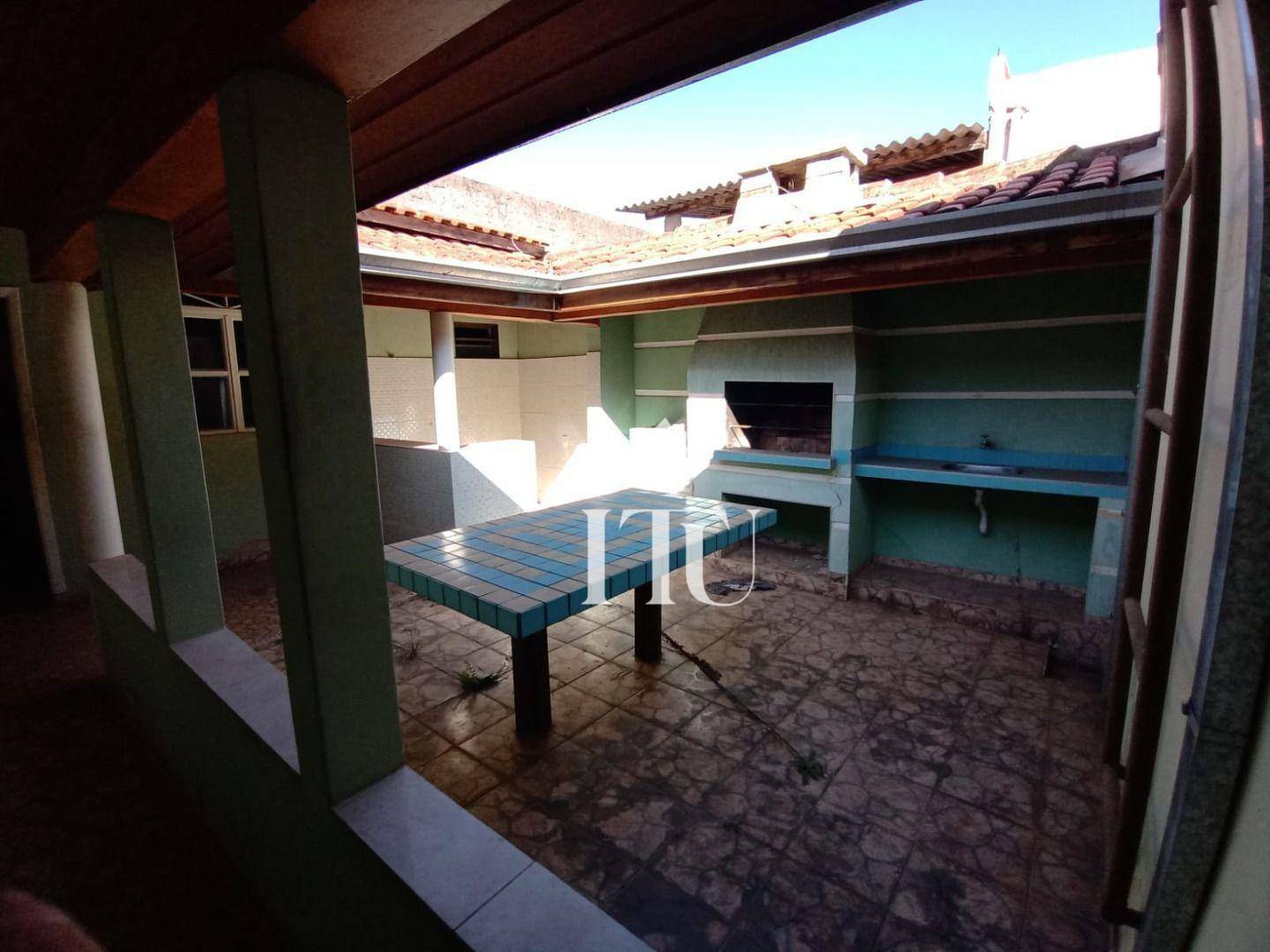 Casa à venda com 3 quartos, 97m² - Foto 33