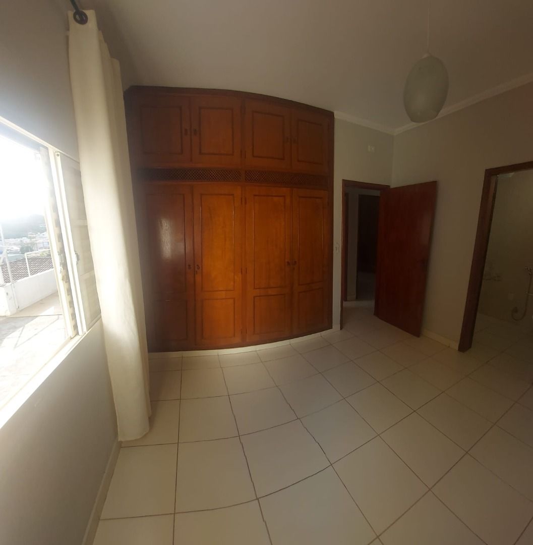 Casa à venda com 3 quartos, 100M2 - Foto 7