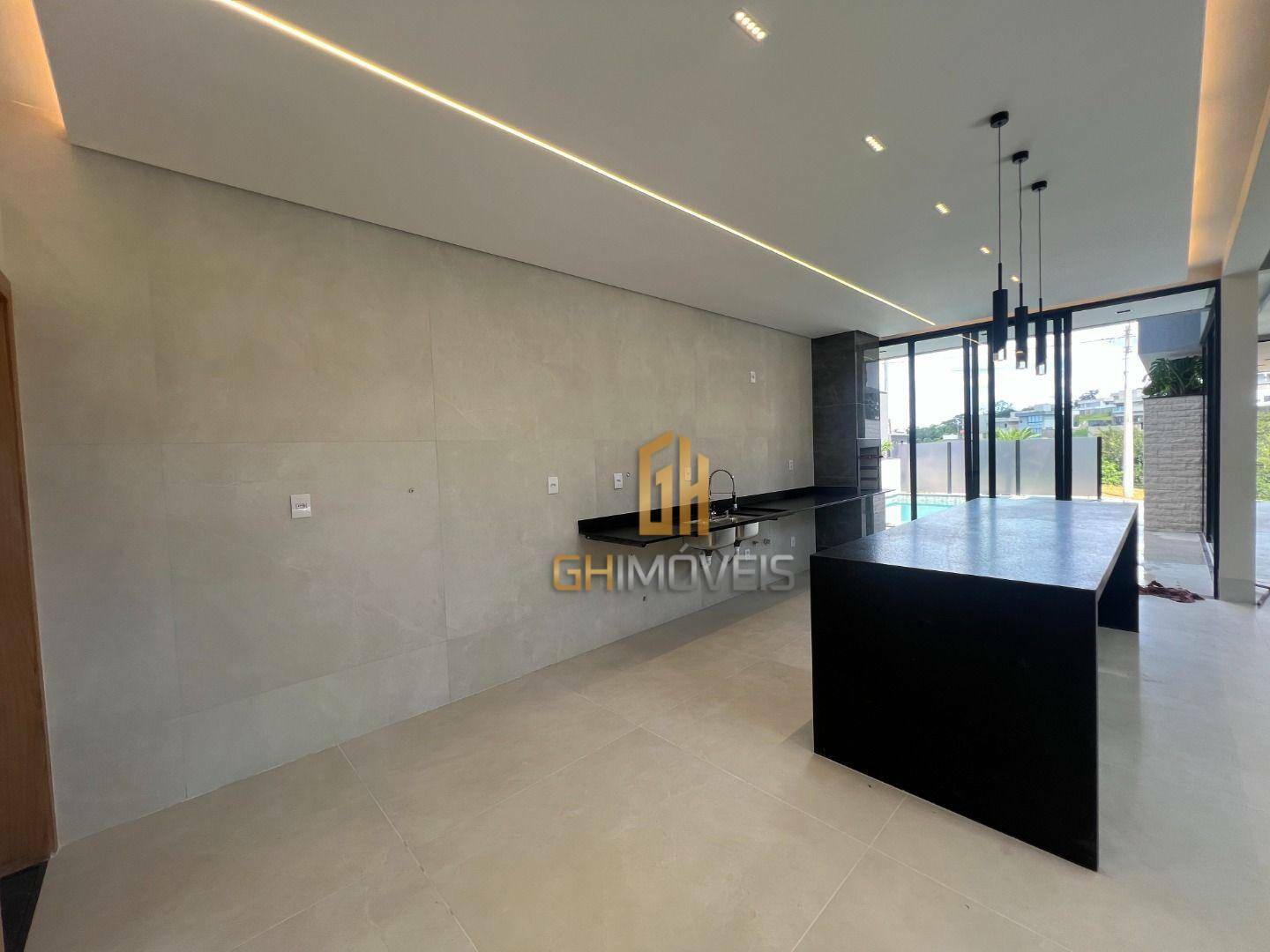 Sobrado à venda com 4 quartos, 276m² - Foto 12