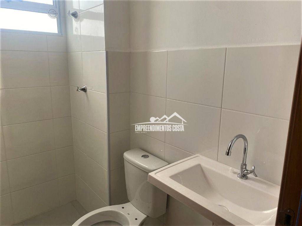 Apartamento à venda com 2 quartos, 40m² - Foto 5